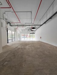 Best Investment | Bedok Central fnb shop | Move in today  (D16), Shop House #639507541